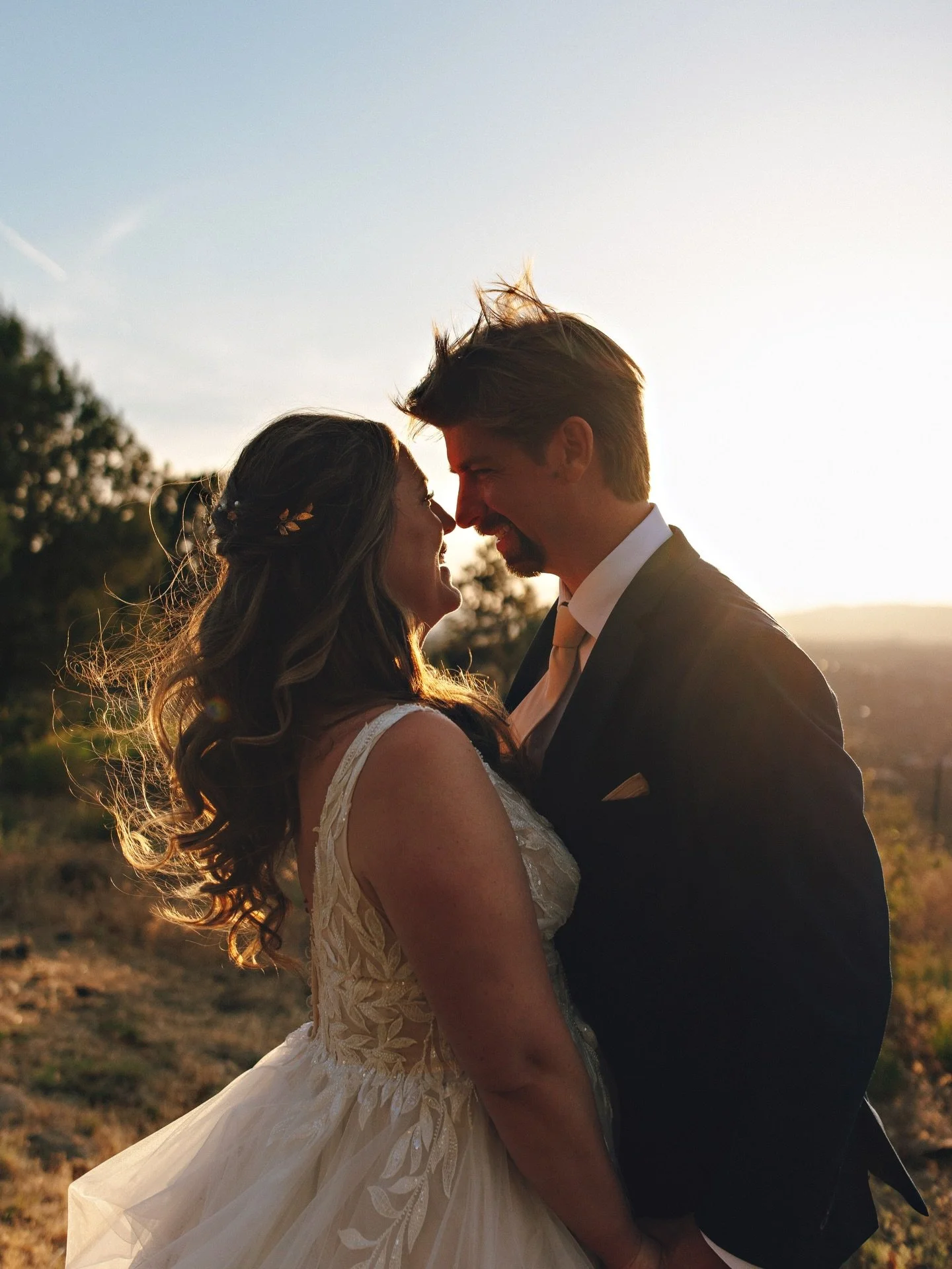 Janet + Kirk 🤍 Some weddings just feel easy in the best way. Beautiful views, nonstop laughter, a couple completely at ease together, and the sweetest little ring bearer tagging along for it all. 

When Janet first reached out, none of us knew baby 