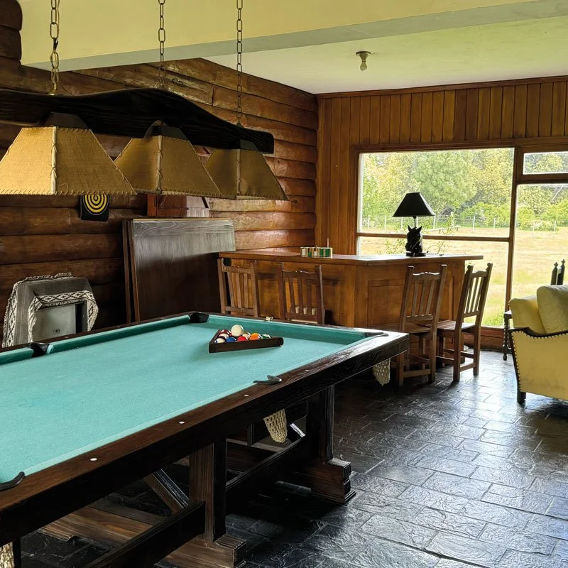 lobby10.jpg