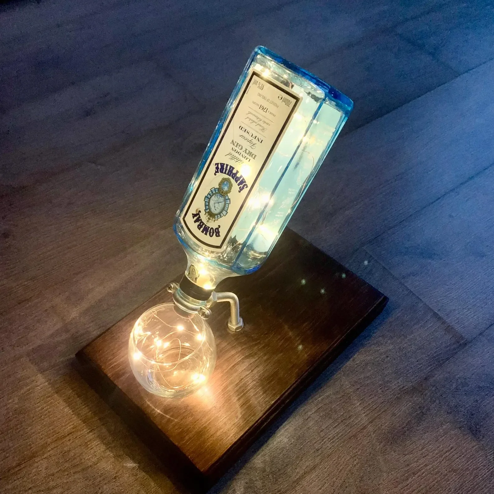gin-bottle-light.webp