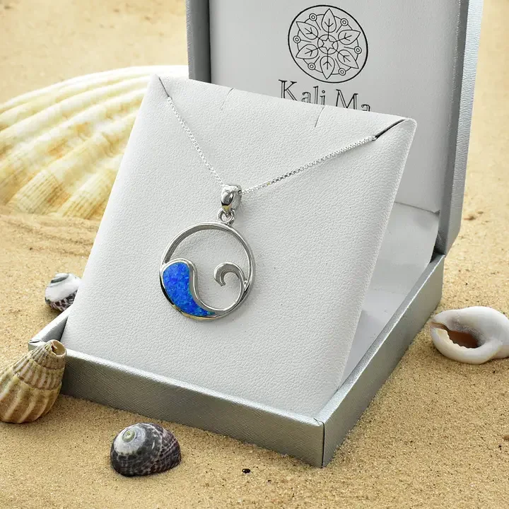 Mila Ammonite Wave Pendant 6.webp