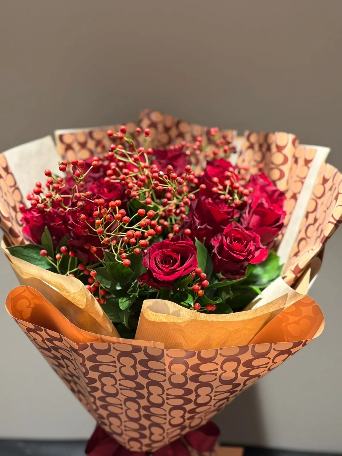 Festive Bouquet, Mini Roses - Red
