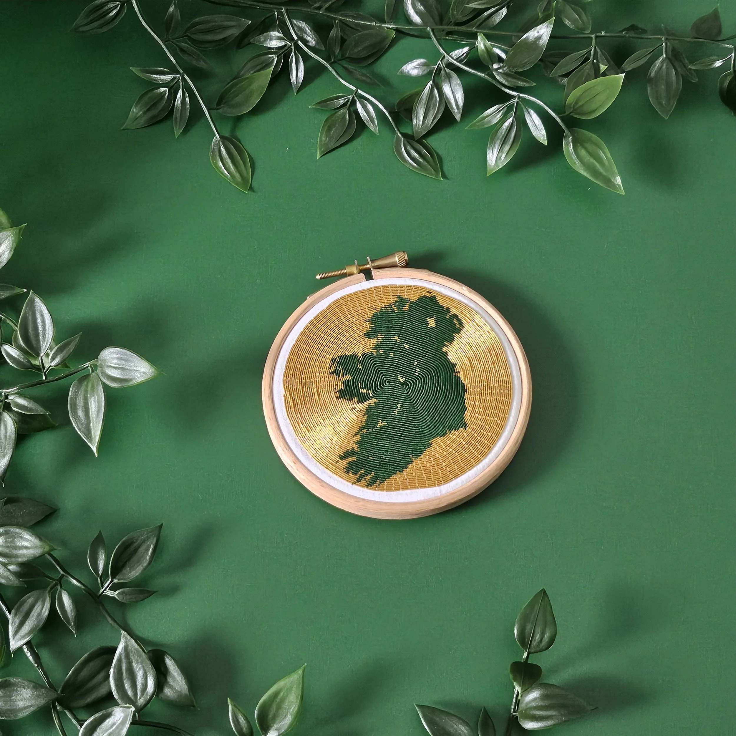 May Kit - or nué ireland