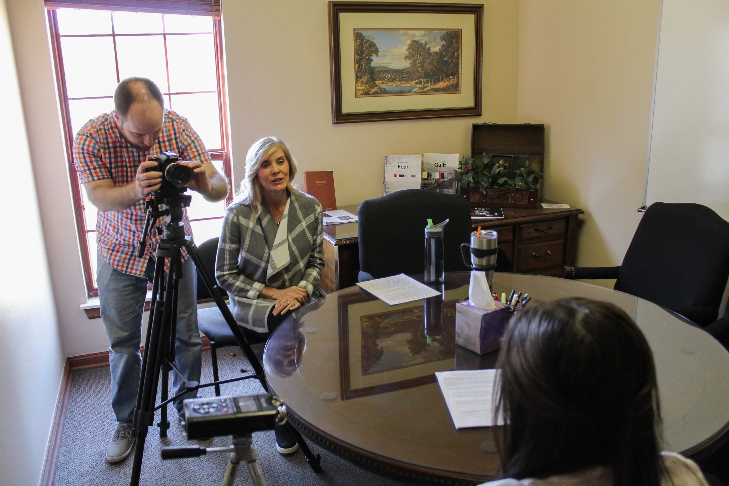 1-christi+filming+client (1).jpg