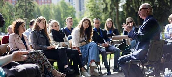 dia-alumni-transparency-international-summer-school.jpg