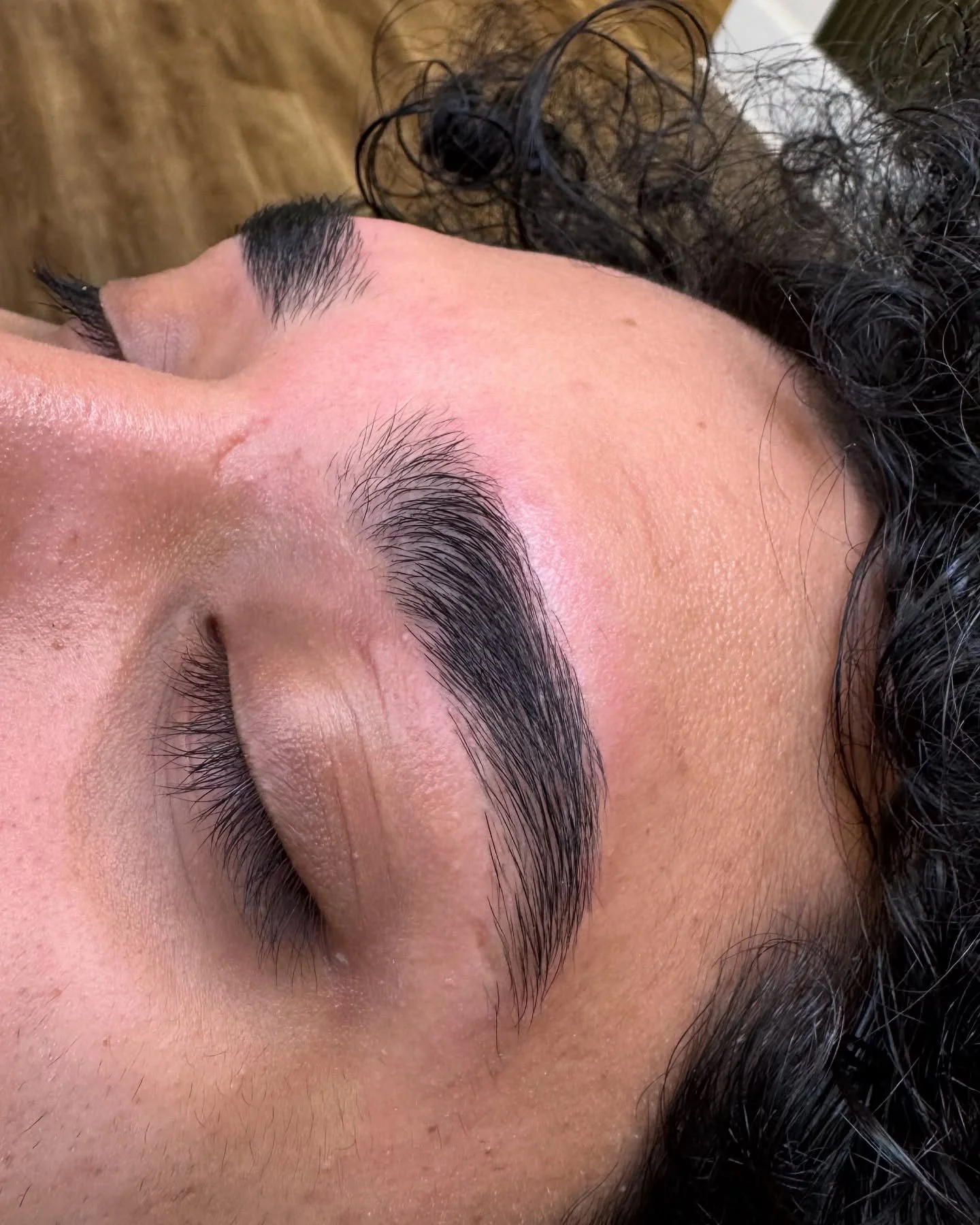 Quick reminder that I wax men&rsquo;s brows too 🤩 

Just a clean-up! Enhanced/natural brows 🤳🏼

#mensbrows #browwax #brows #atlbrows #browshaping #browmapping #esthetician #browartist #browtech #browgirl