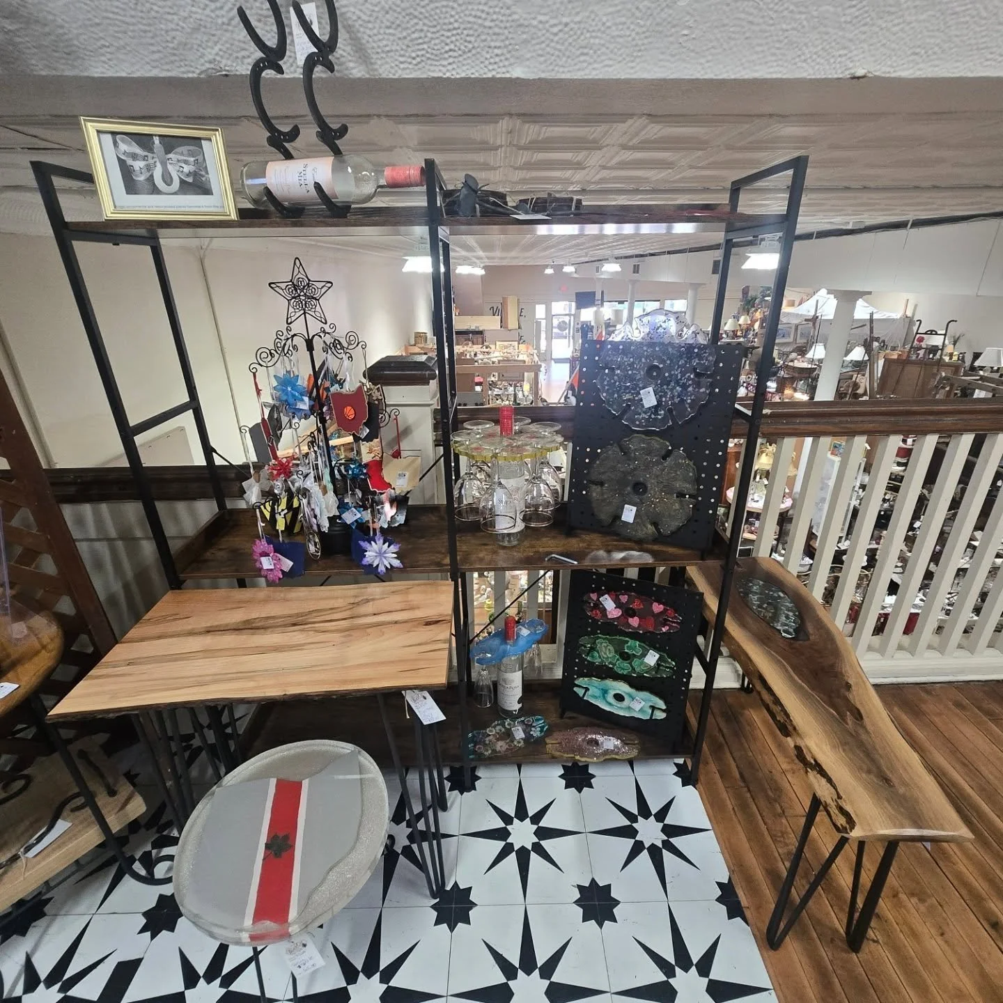 New Stand Setup at Black Cat Vintage in Cambridge Ohio, come check it out!