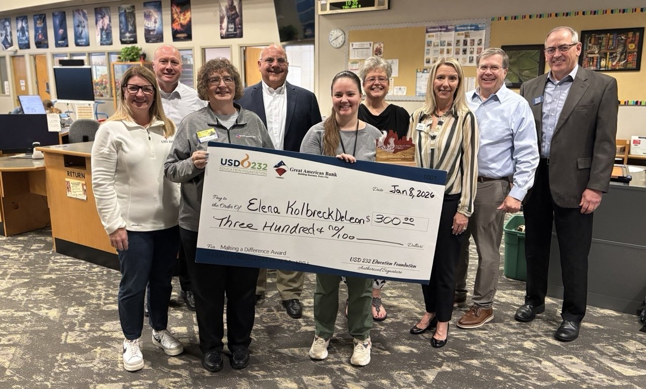 Elena Kolbrek De Leon Recognized with Making a Difference Award