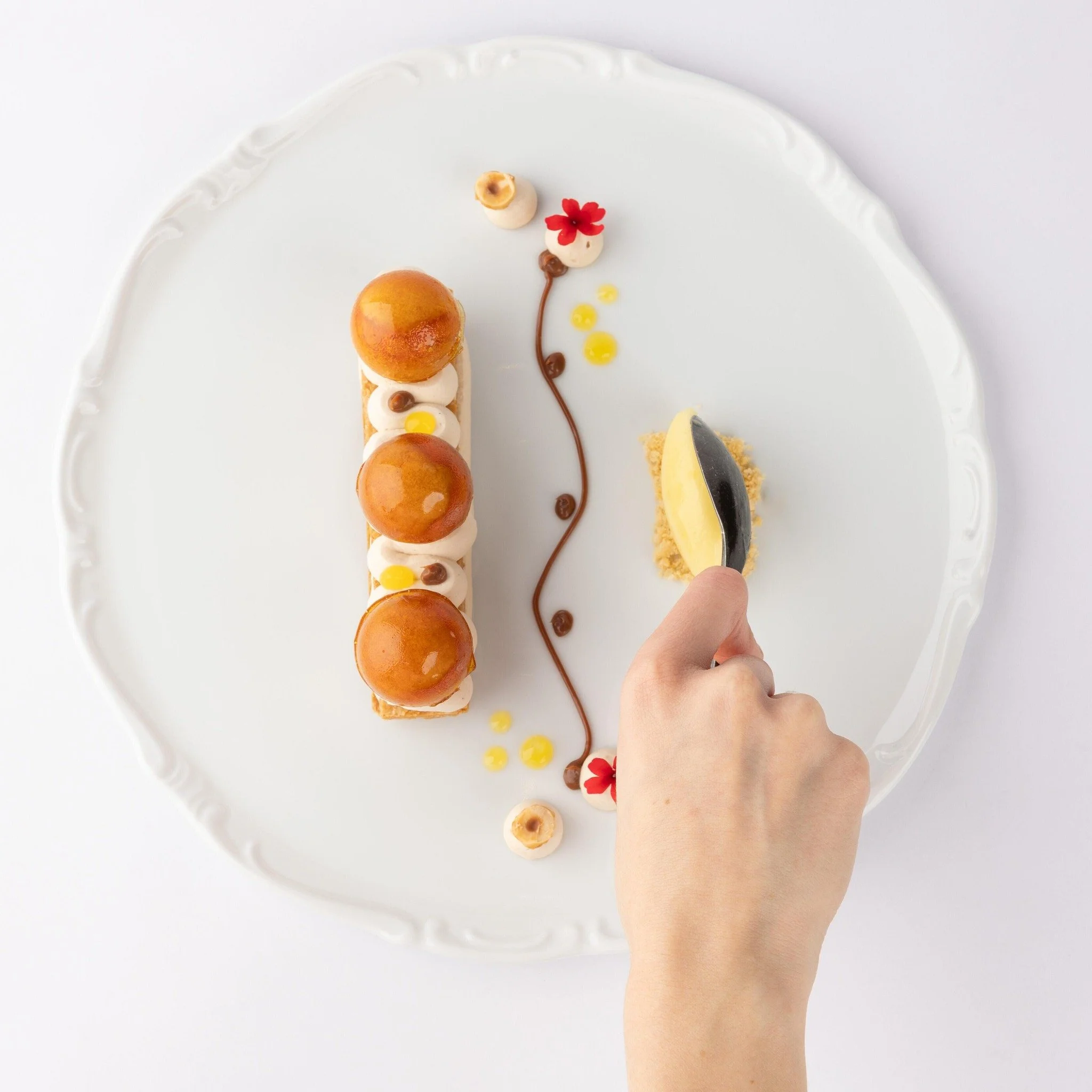 Borgo San Jacapo is located on the Arno River in Florence, Italy. It is a Michelin-starred destination led by Executive Chef Claudio Mengoni. 