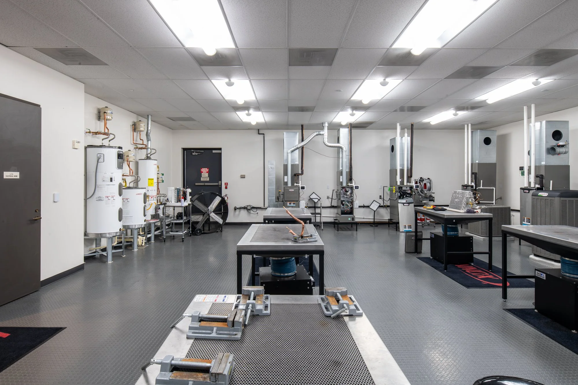 TRAINING ROOM PIC.jpg