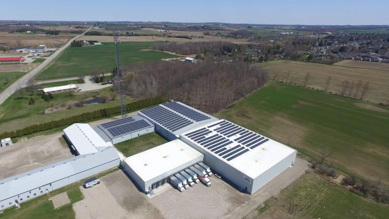 VCT Group - Rooftop Solar - Leis Pet Distributing and CED Co-op 5.jpg