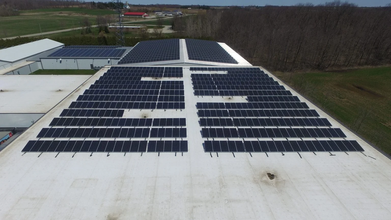 VCT Group - Rooftop Solar - Leis Pet Distributing and CED Co-op 6.jpg