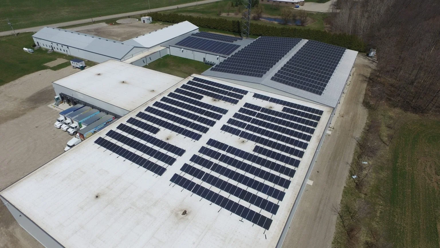 VCT Group - Rooftop Solar - Leis Pet Distributing and CED Co-op 4.jpg