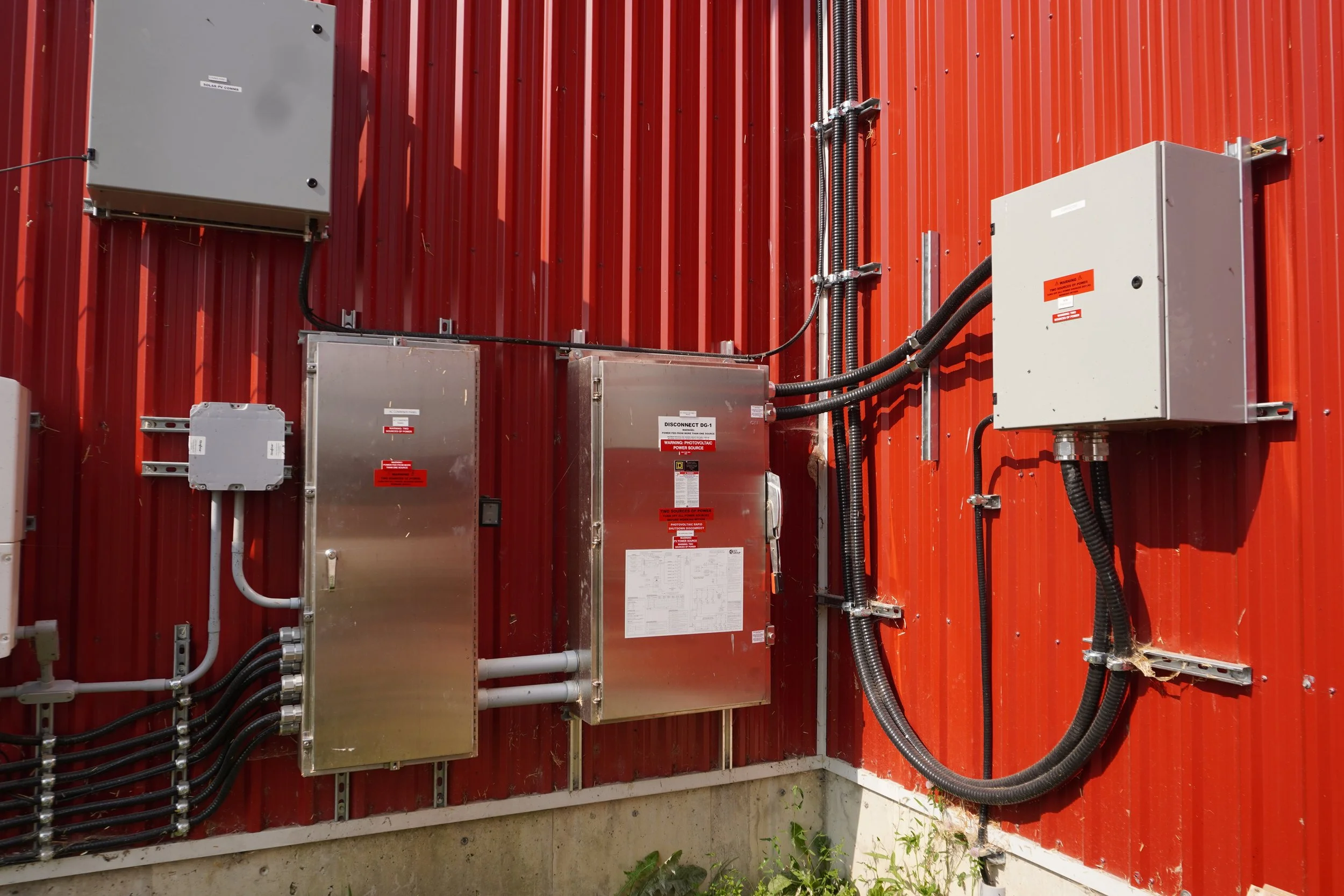 Cressman Farms VCT Group Rooftop Solar - New Hamburg, Ontario, Canada 18.JPG