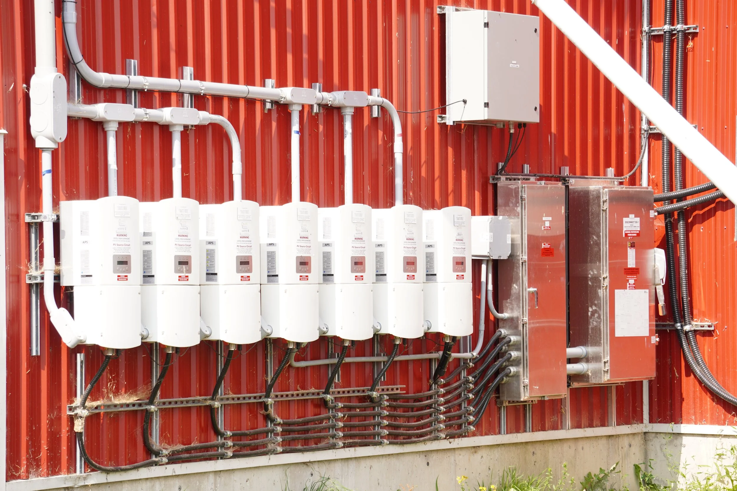 Cressman Farms VCT Group Rooftop Solar - New Hamburg, Ontario, Canada 17.JPG