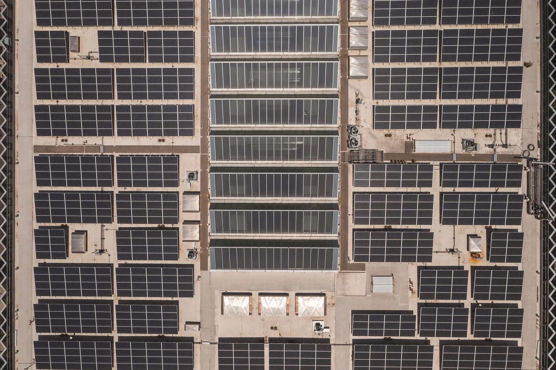 Can Businesses Depend on Commercial Solar Energy Long Term?