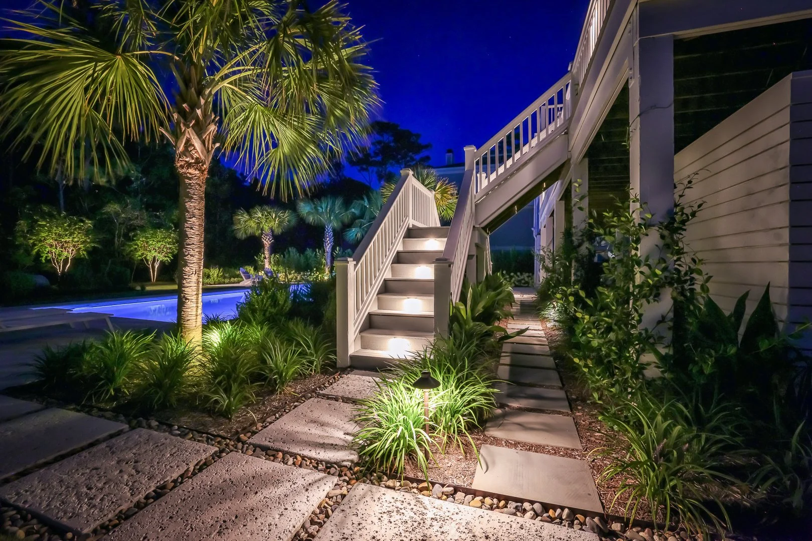How Outdoor Lighting in Kure Beach &amp; Carolina Beach, NC, Transforms Your Coastal Landscape After Dark