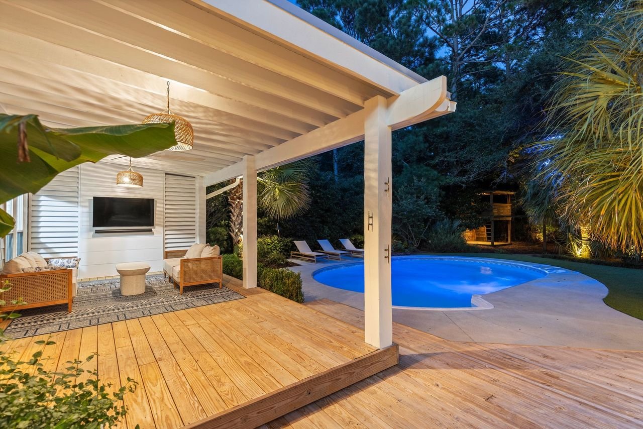 Luxury coastal pavilion with expansive patio in Figure Eight Island, NC