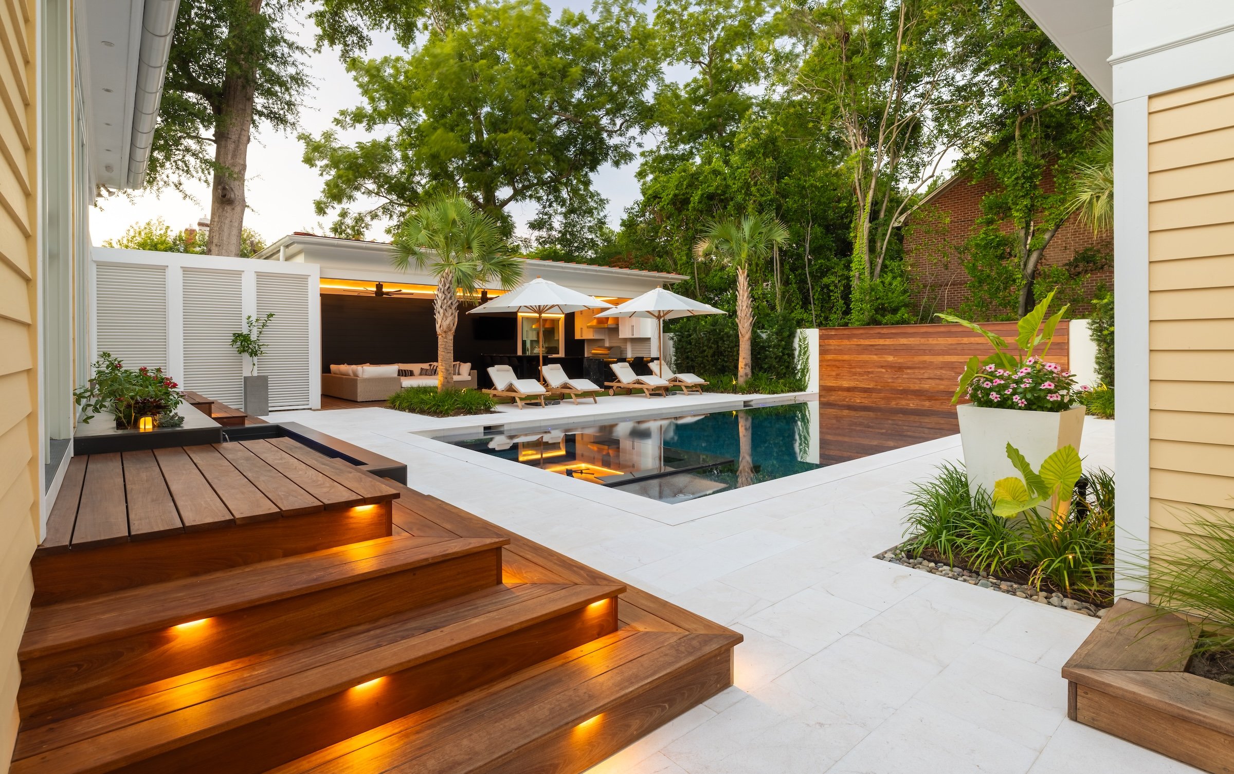 Outdoor kitchen contractors in Landfall, NC