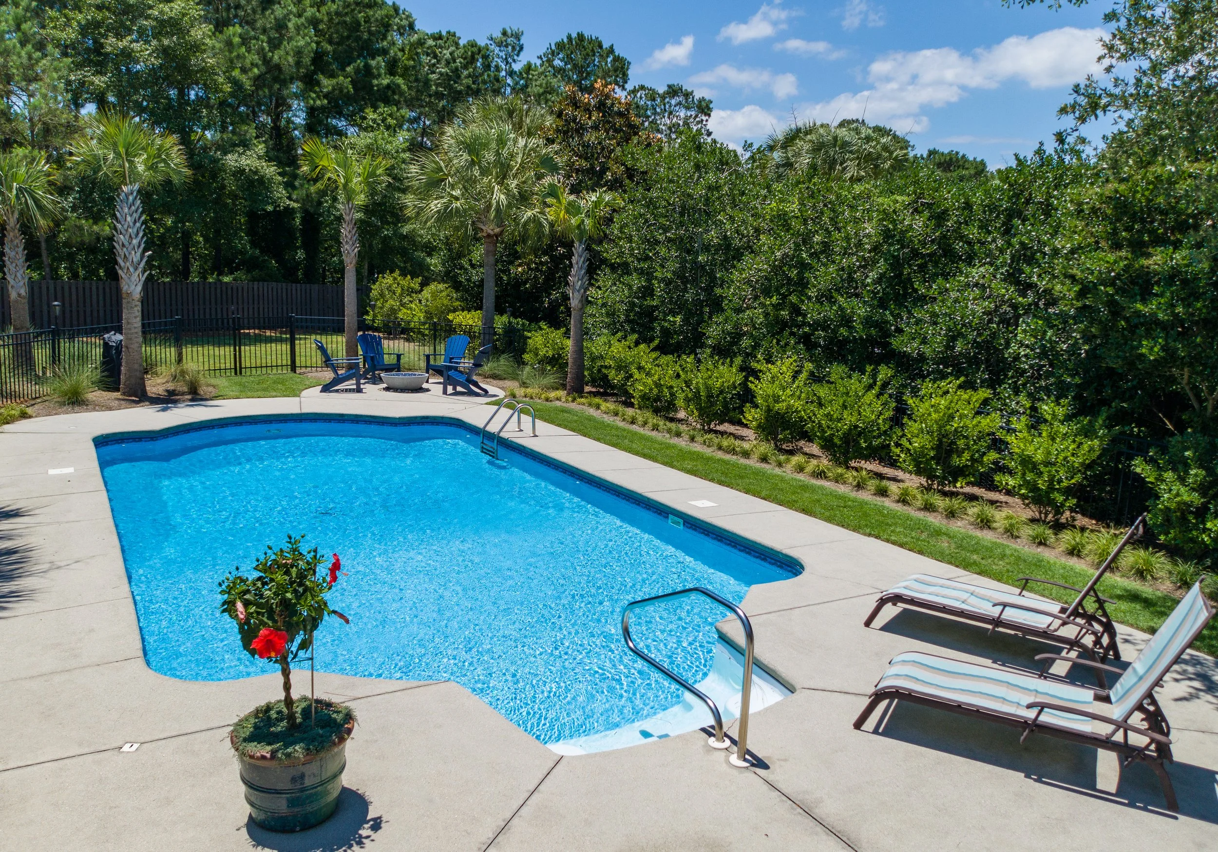 2026 “Whole-Yard Poolscape” Trend (And Why It’s Replacing Standalone Pools): Insight from Our Pool Builders in Landfall &amp; Ogden, NC