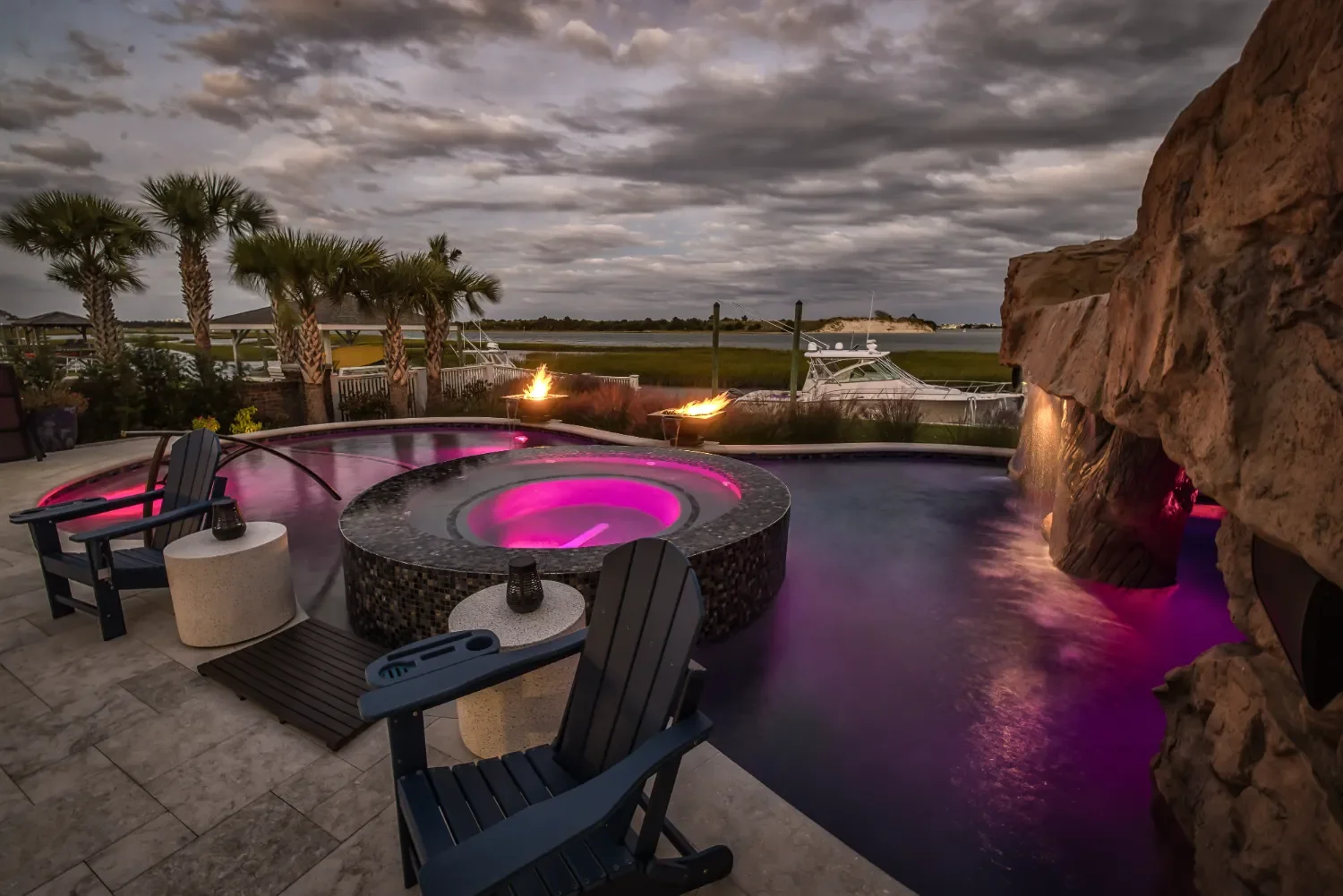 Pathway outdoor lighting guiding the entryway in Wilmington, NC