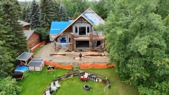 Aerial image of a custom home in Sylvan Lake, Alberta.