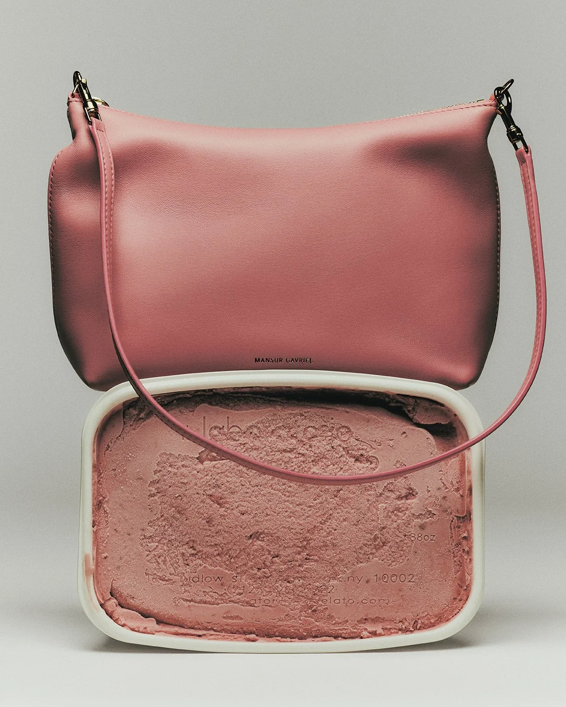 240919_MansurGavriel_S46_BubbleGumPink_0980_V1.jpg