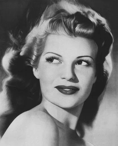 Rita Hayworth caught everyone’s eye with a new dress at the Trocadero.