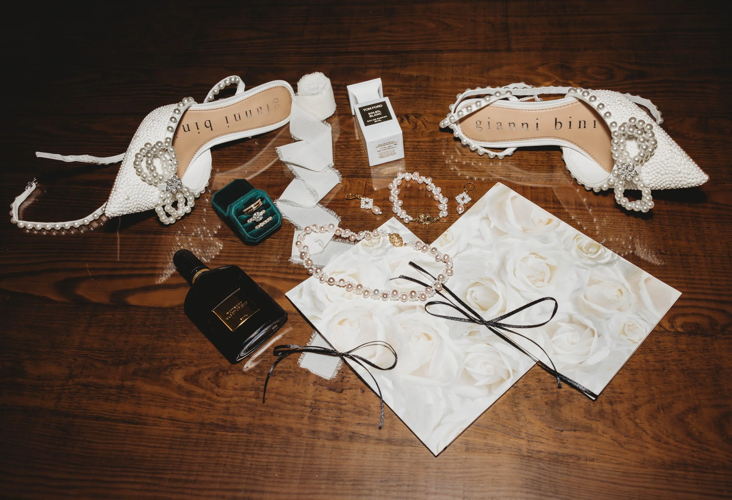 CapturedbyCairnsPhotography Makala and Chasen Wedding Bluff View Art District.jpg