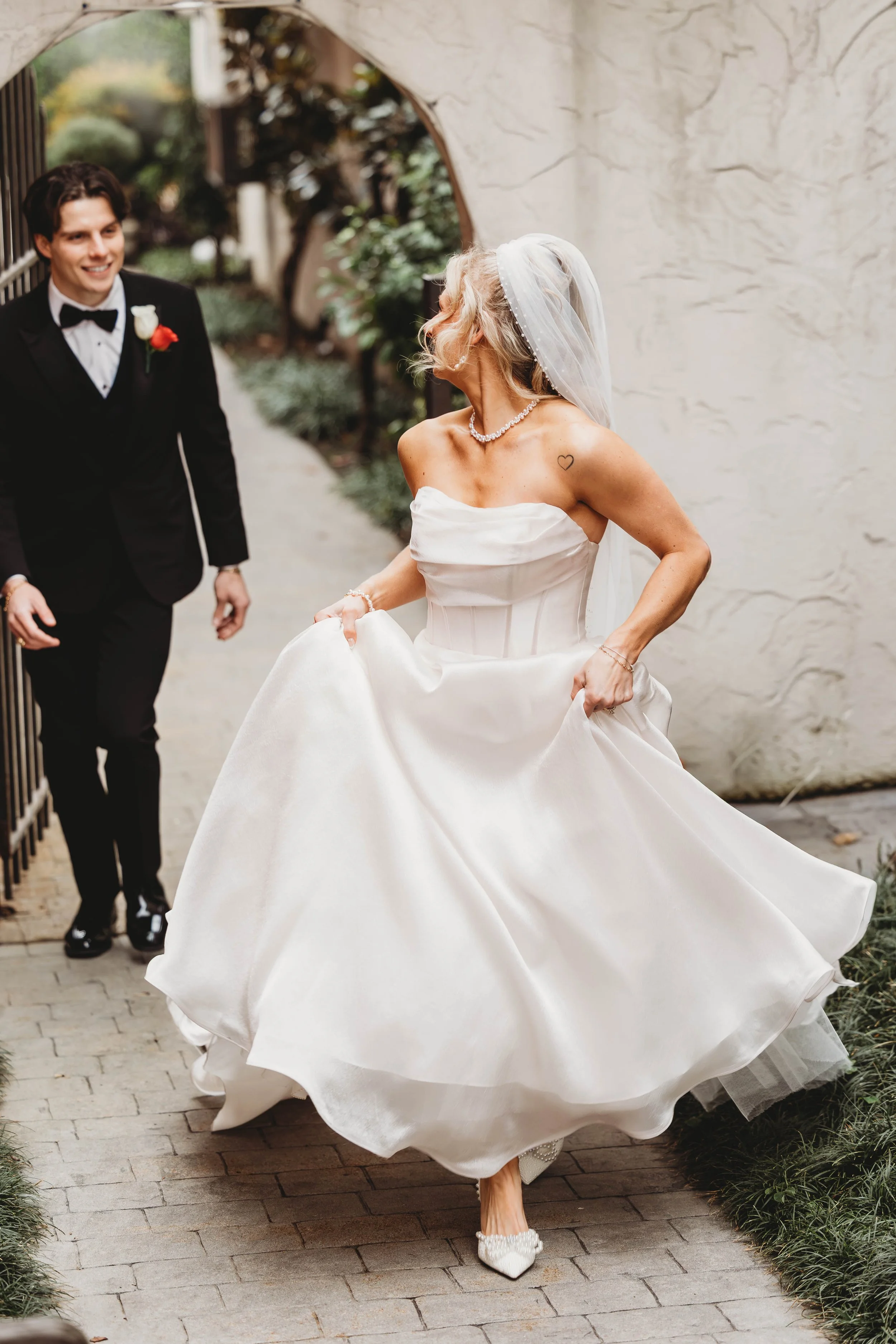 CapturedbyCairnsPhotography Makala and Chasen Wedding Bluff View Art District-273.jpg