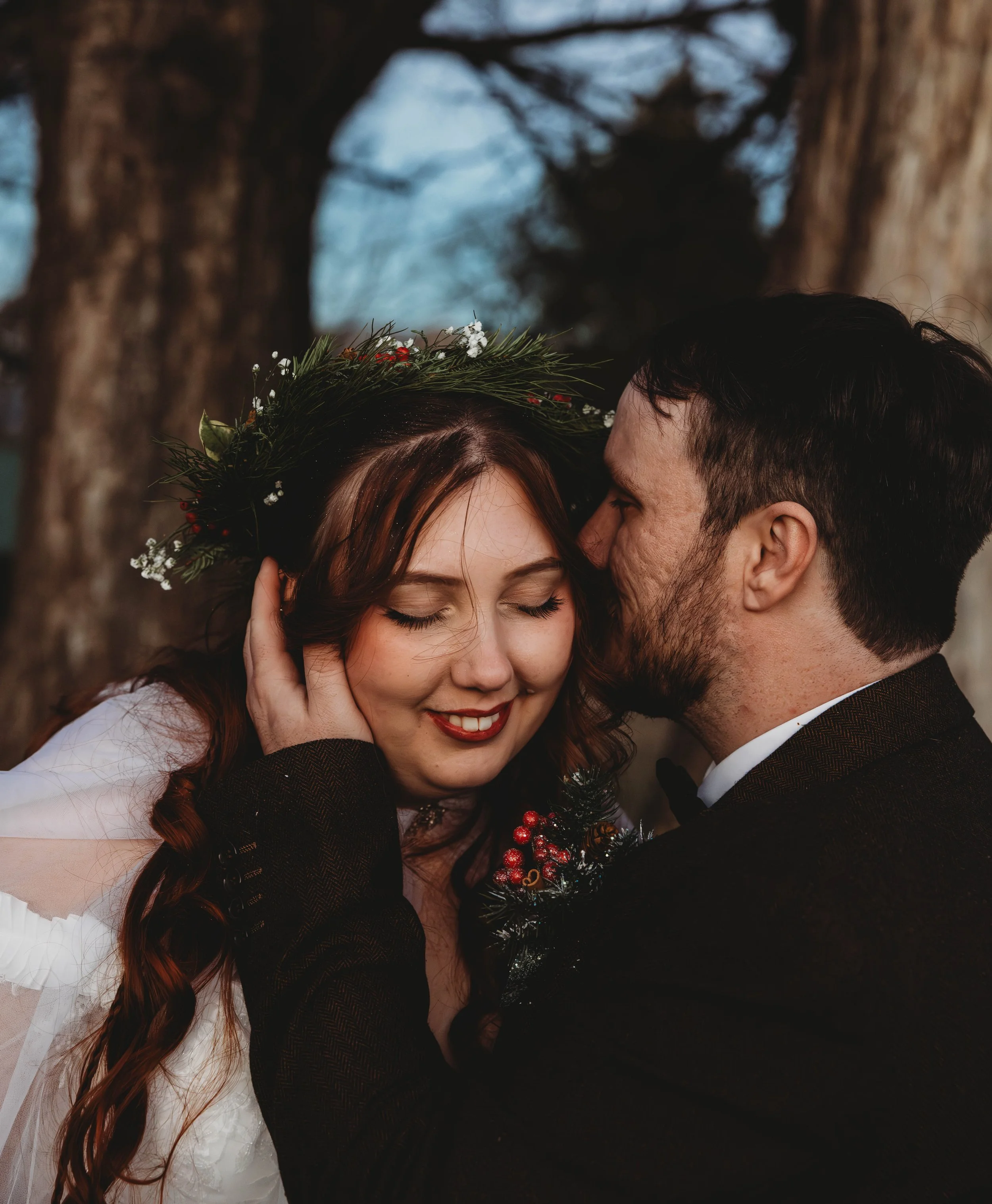 CapturedbyCairnsPhotography Dana and Andrew The Gray Dove Ooltewah-788.jpg