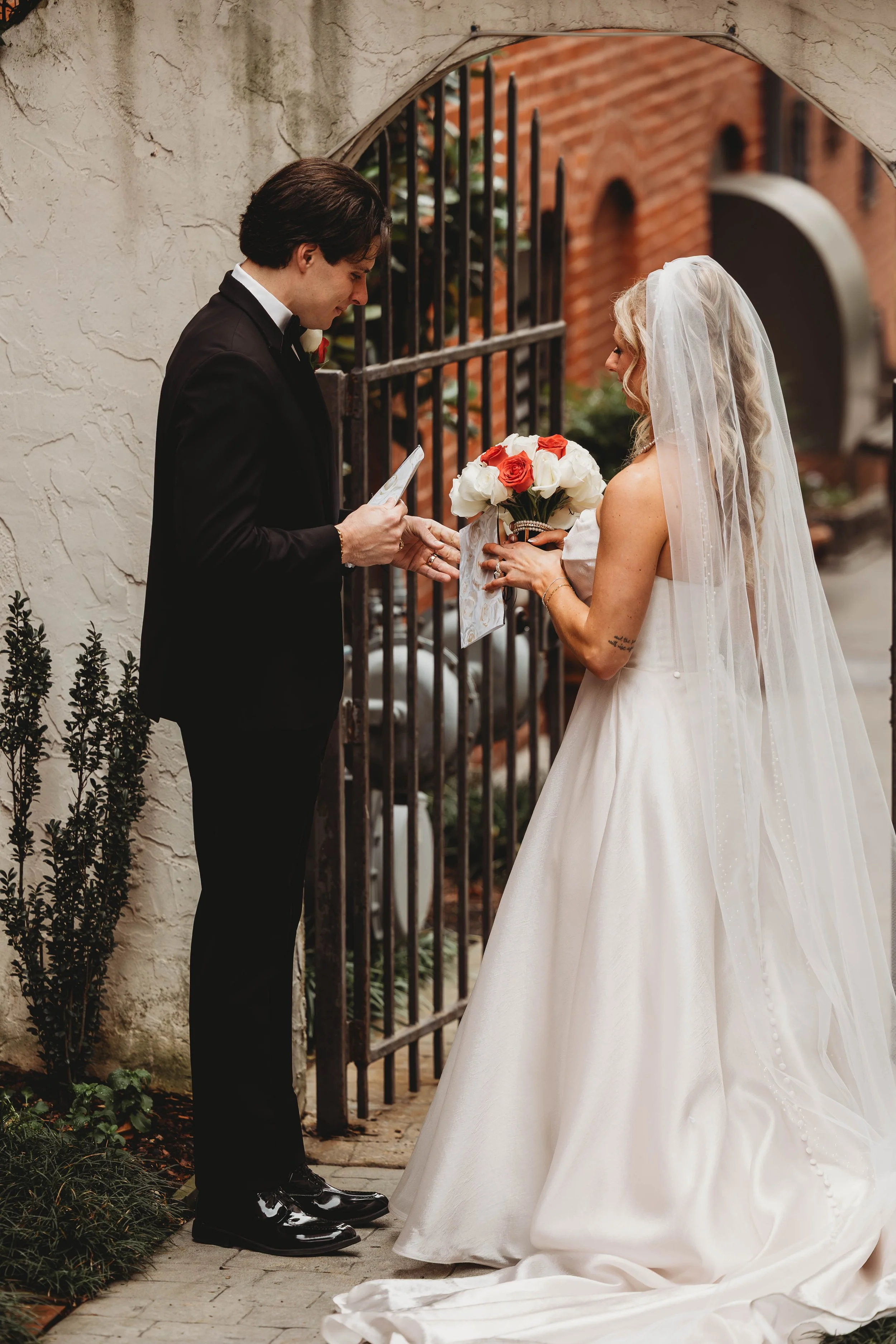 CapturedbyCairnsPhotography Makala and Chasen Wedding Bluff View Art District-192.jpg