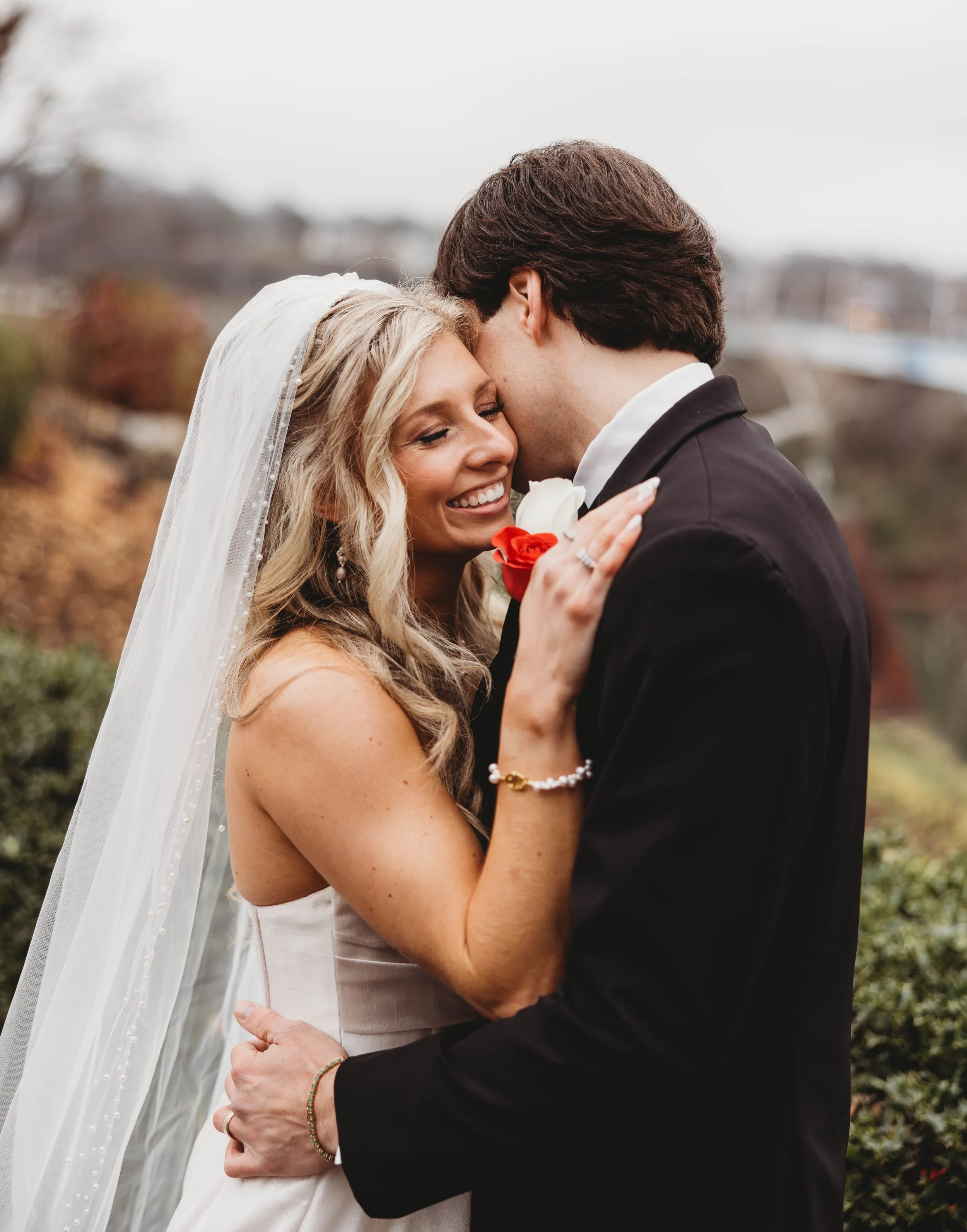 CapturedbyCairnsPhotography Makala and Chasen Wedding Bluff View Art District-304.jpg