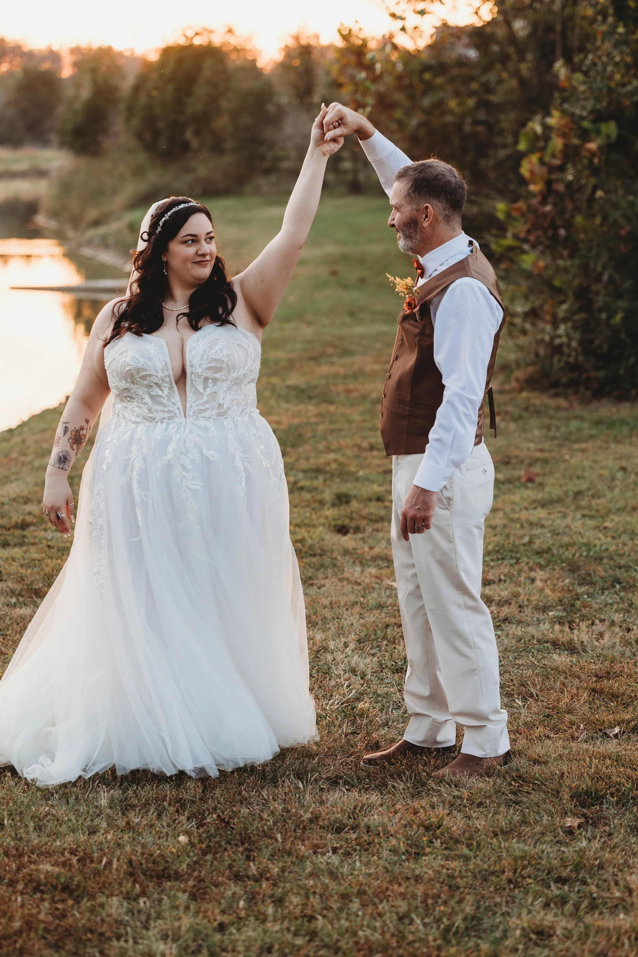 CapturedbyCairnsPhotography-Tori and Tim Wedding Wedding Party 9.jpg
