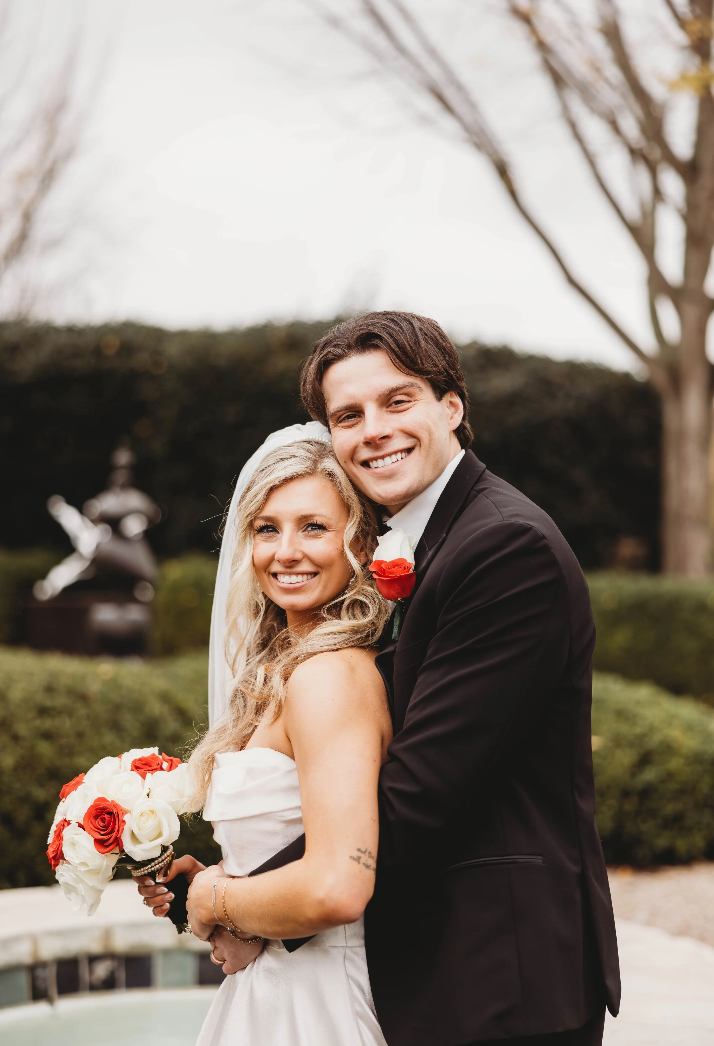 CapturedbyCairnsPhotography Makala and Chasen Wedding Bluff View Art District-293.jpg