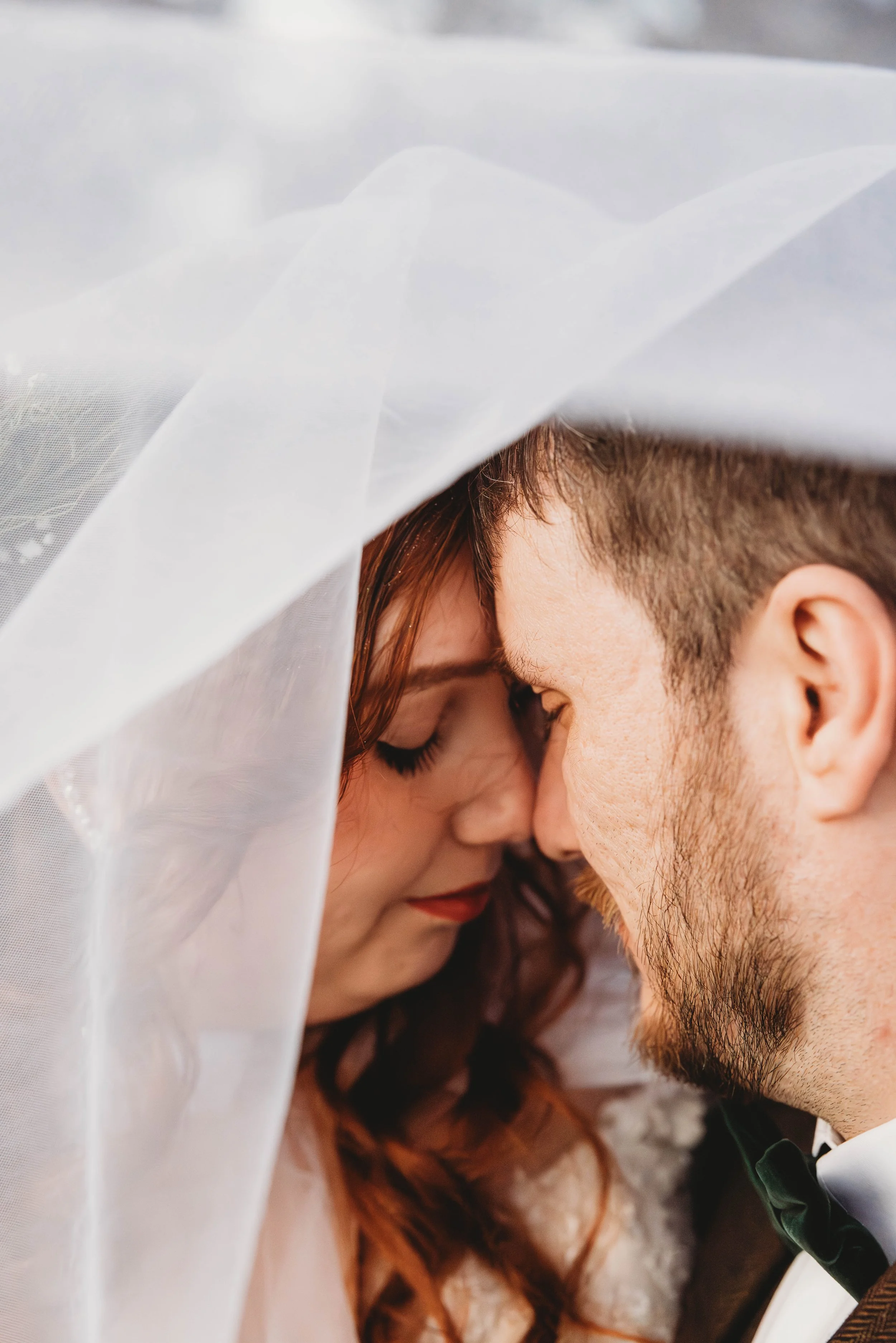 CapturedbyCairnsPhotography Dana and Andrew The Gray Dove Ooltewah-786.jpg