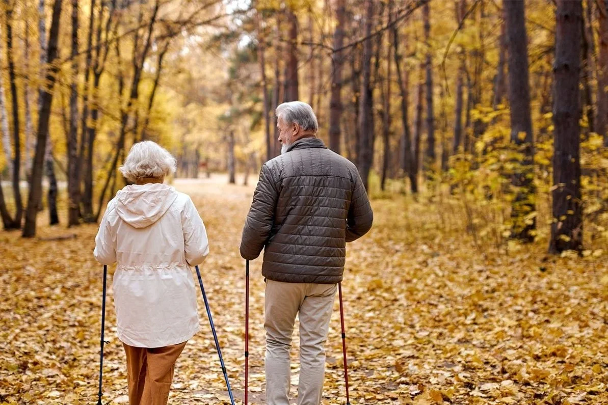 older+couple+walking.jpg