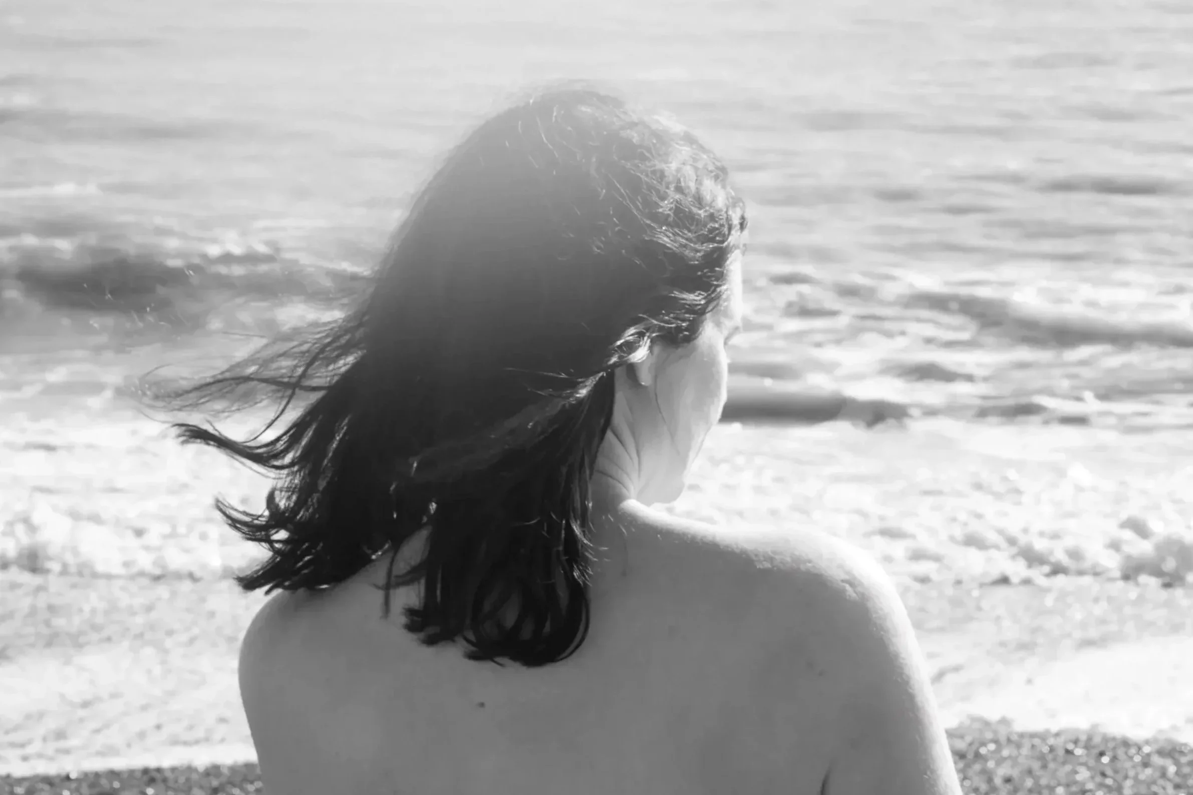 Sunkissed, heartbroken, 2025