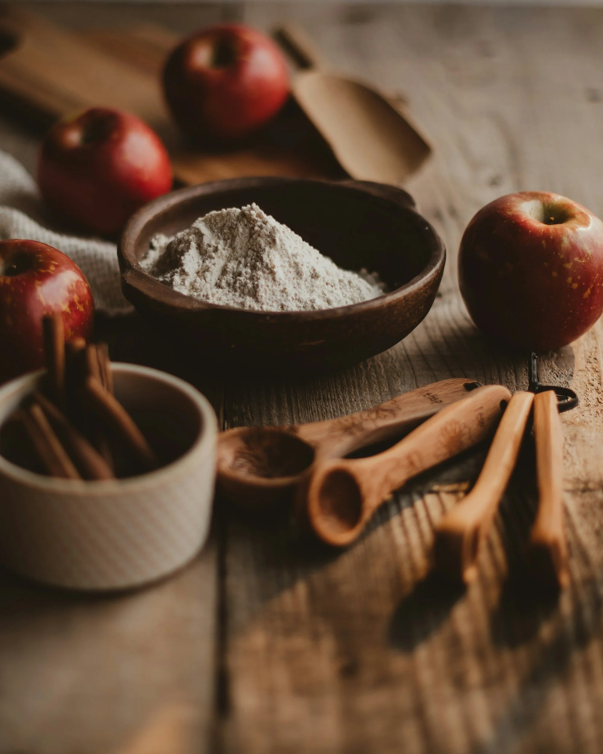 🍂 Why We Feel the Urge to Bake When Fall Arrives
