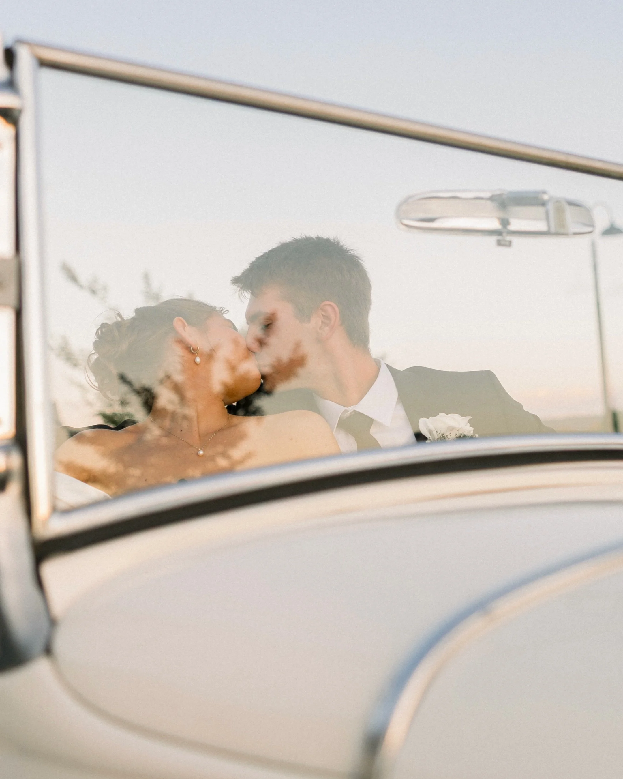 The kind of wedding day that reminds us why we love what we do. 🤍

From the emotional moments 🥹 to the celebration on the dance floor 🪩, every part of this day was filled with so much love, joy, and intention. These are the wedding photos you&rsqu