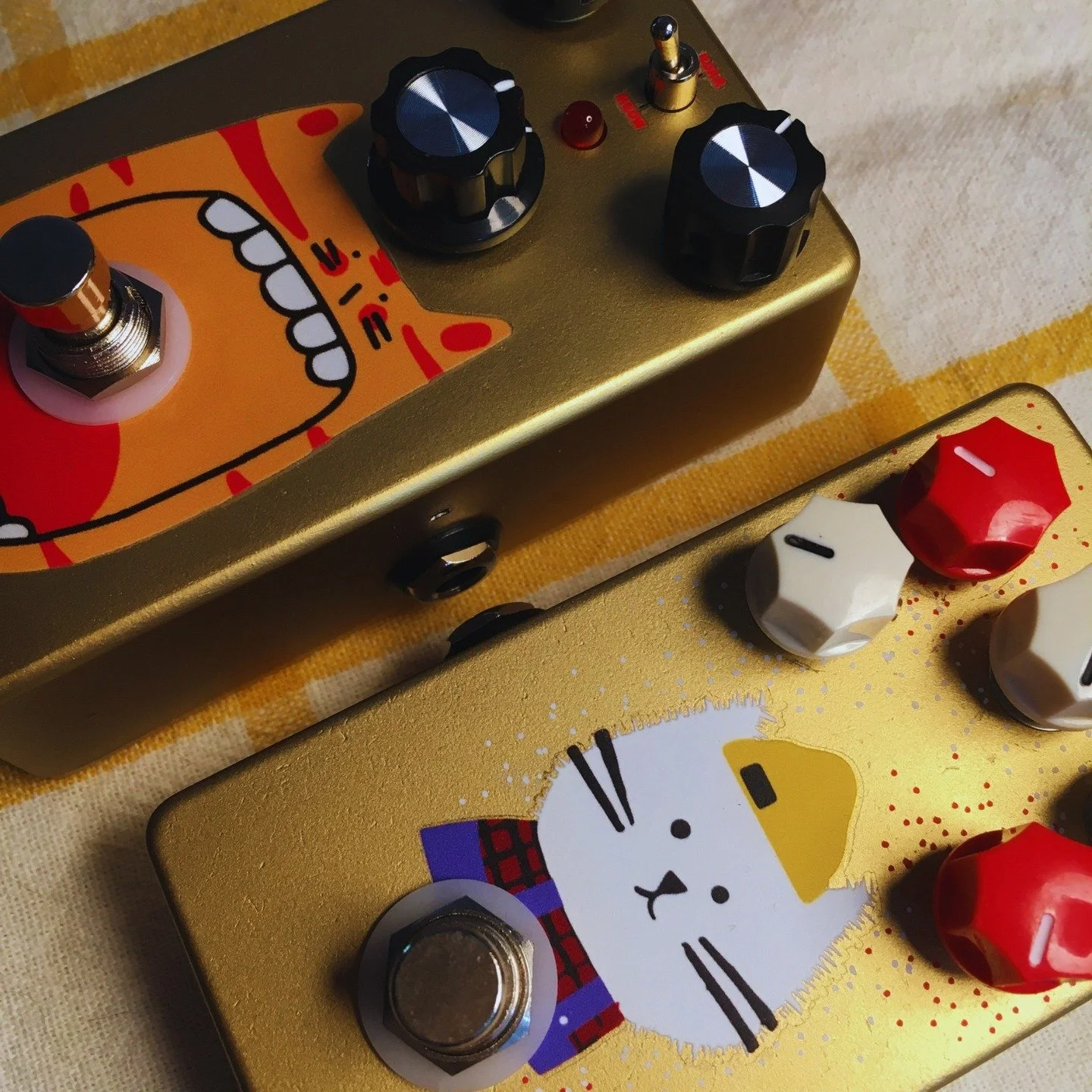 We love gold.
We love fortune.
We love blessings.

Lunar New Year is roaring in &mdash; and so is the tone. 🐉✨

Introducing Screamin' Bean &ndash; Fortune Edition and Bro Ziggy Fuzz &ndash; Gold.
Limited. Loud. Lucky.

Built for players who chase su