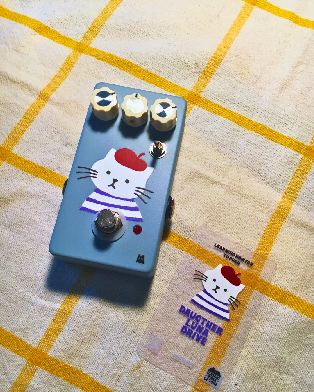 Luna Overdrive - A Bluesbreaker-esque inspired overdrive, tuned for smooth clipping, open dynamics, and touch-sensitive response.