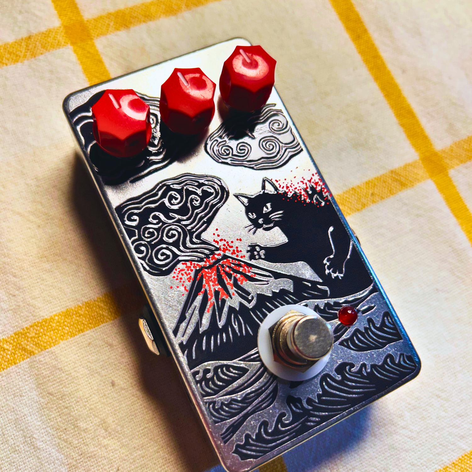 tonecat-catzilla-drive-pedal-side.png