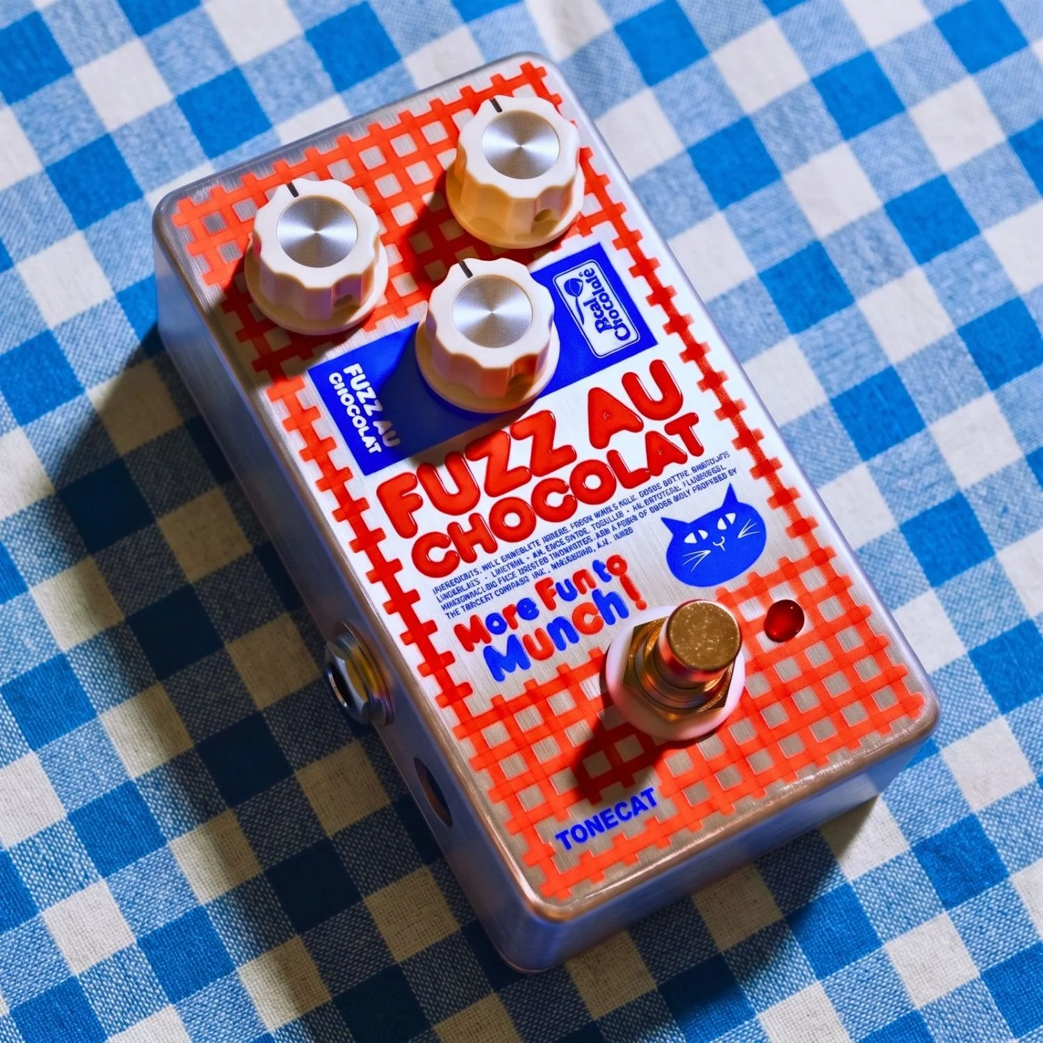 Fuzz Au Chocolat - side.jpg