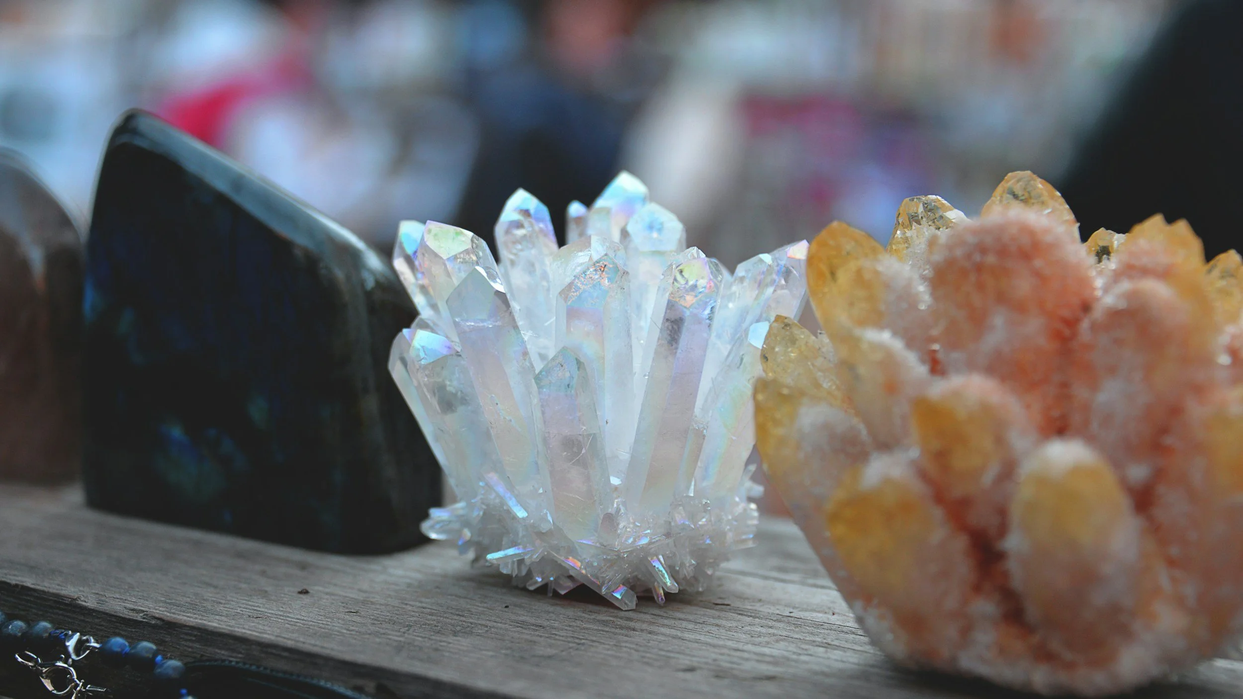 From generators, clusters, crystals to specimens. Learn more here.