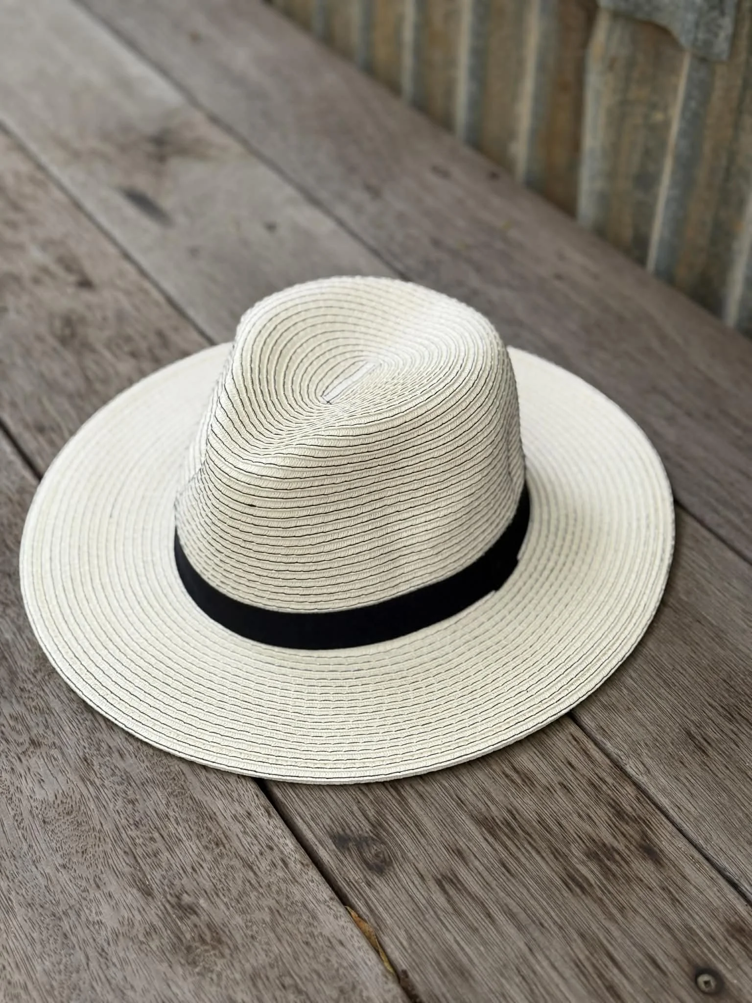 Bronte Fedora in Ivory/Black