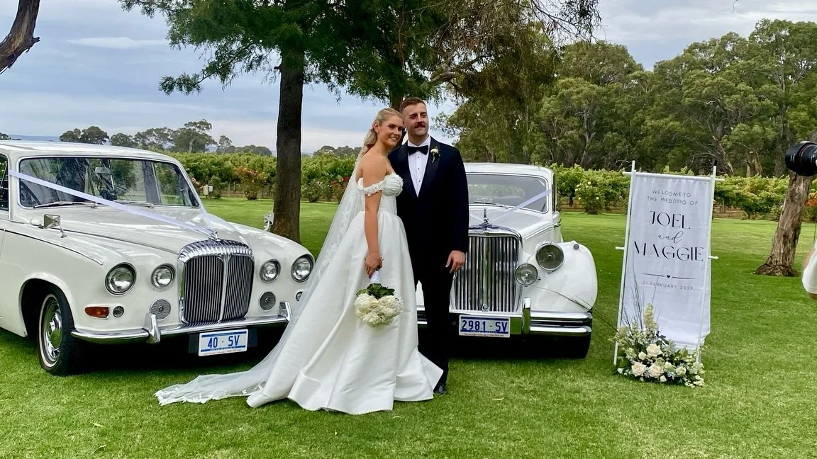 Aren&rsquo;t these two the cutest couple?! 💘

Congratulations to the beautiful couple Maggie and Joel who got married at the beautiful @lakebreezeevents (have you ever seen grass this green? 😍) 

Featuring our Mark V and Royal Daimler - our favouri