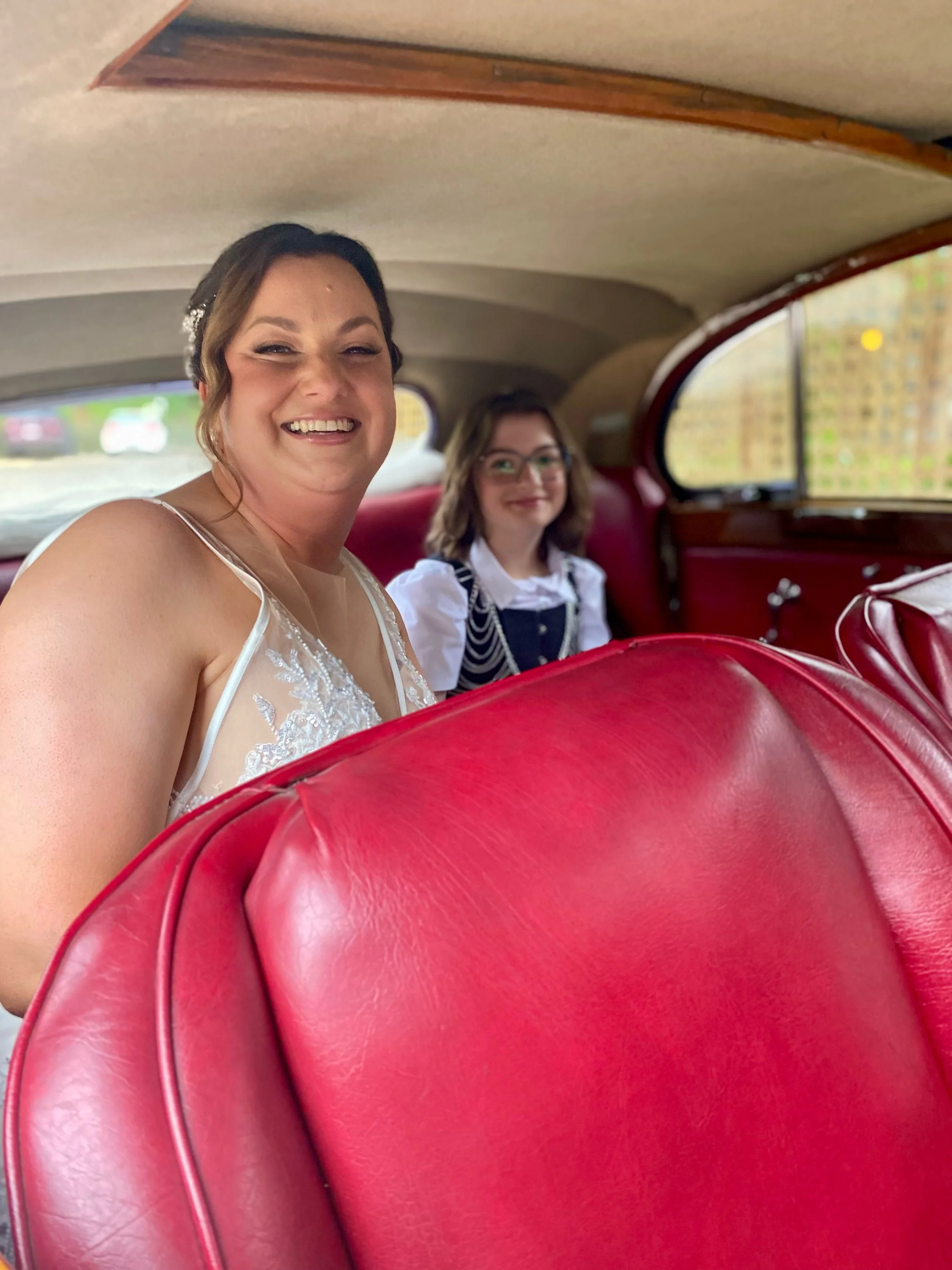 A beautiful moment shared with an excited mum and daughter on their way to the ceremony in our Mark V! ✨

Congratulations to Sarah and Tim on your stunning wedding day &mdash; wishing your family a lifetime of love and happiness ahead 💕

#adelaidewe