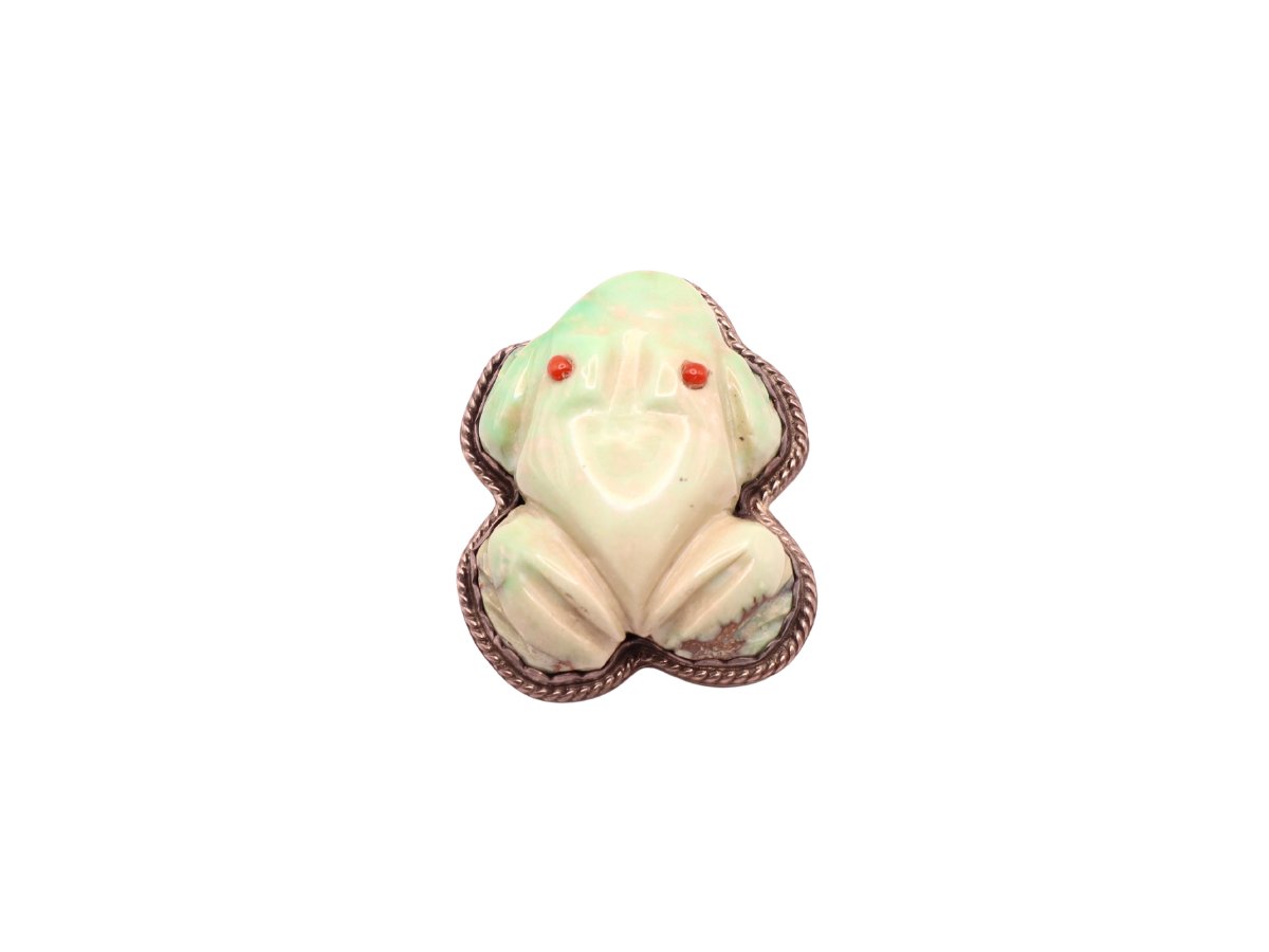 Varisite Frog Fetish Pin