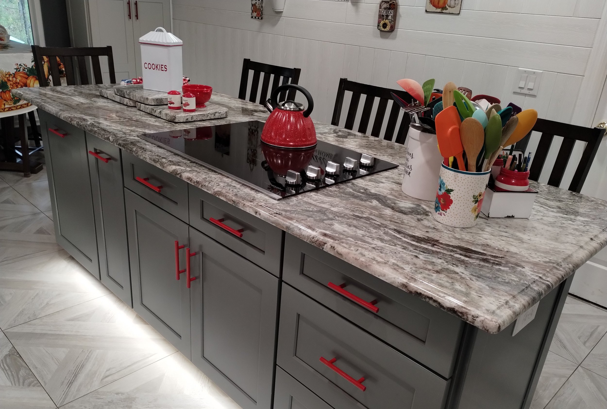 Grey red cabinet kitchen.jpg