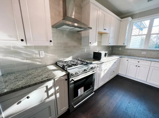 kitchen hood.png